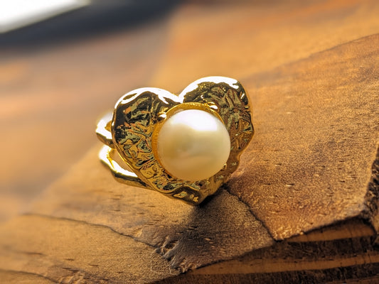 Eternal Love's Natural Pearl Ring